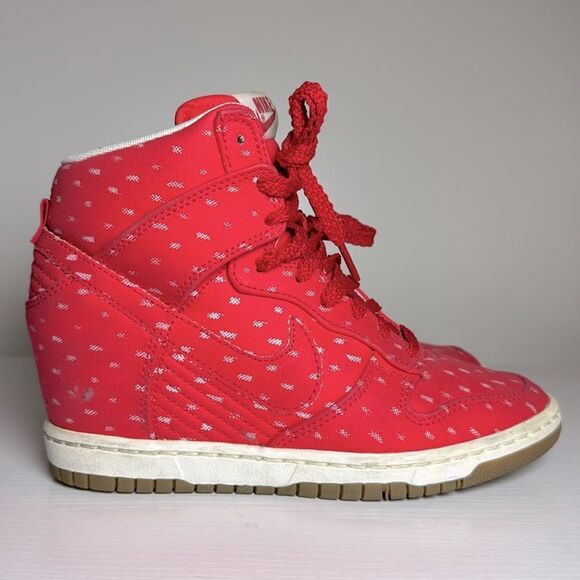 Nike Dunk Sky Hi Hidden Wedge Lace Up Women’s Size 6 Sneaker Shoe Hyper … - Picture 5 of 10